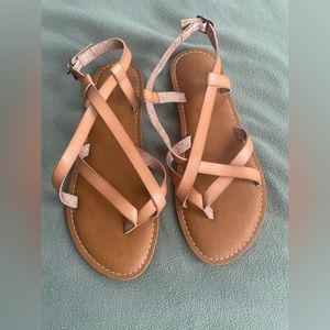 Youth fashion sandals